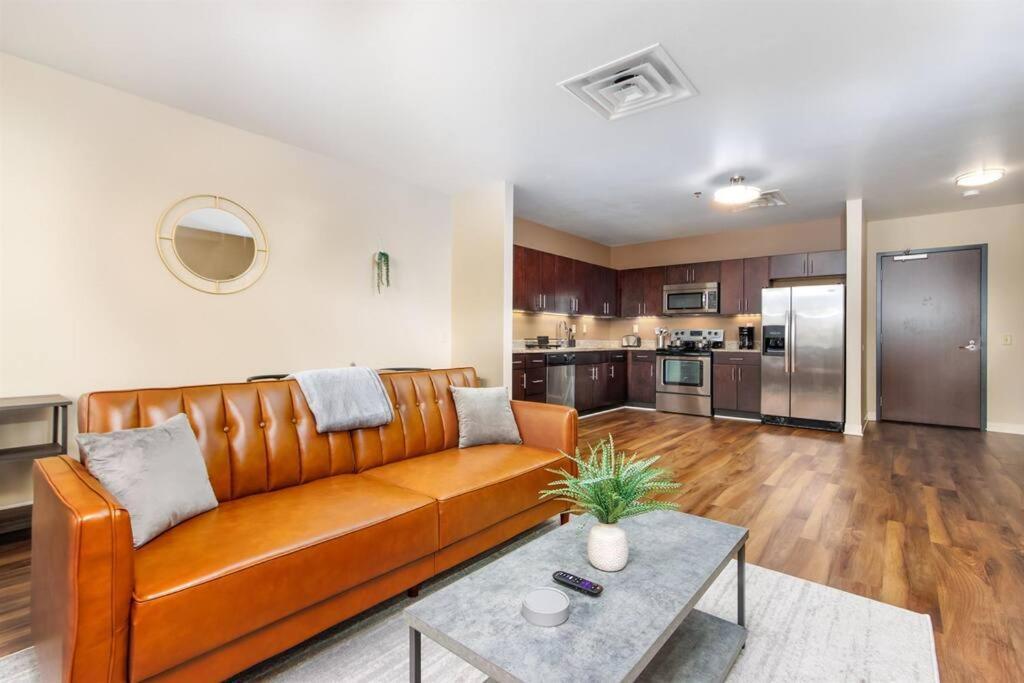 Sprawling Stadium Views Wonderful Location 24-7 Parking Gym Lounge Pittsburgh Exterior foto