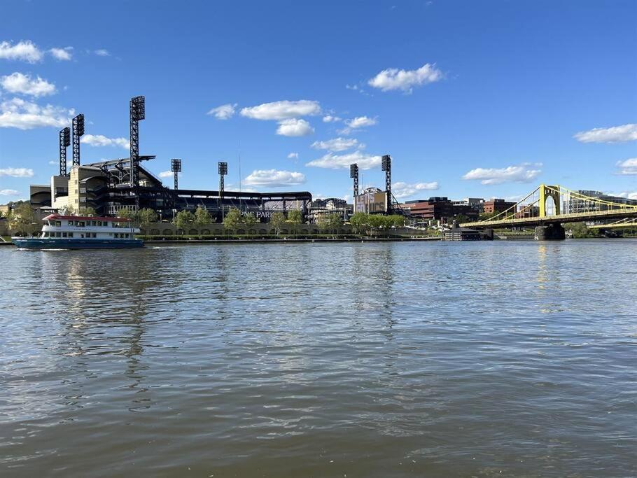 Sprawling Stadium Views Wonderful Location 24-7 Parking Gym Lounge Pittsburgh Exterior foto